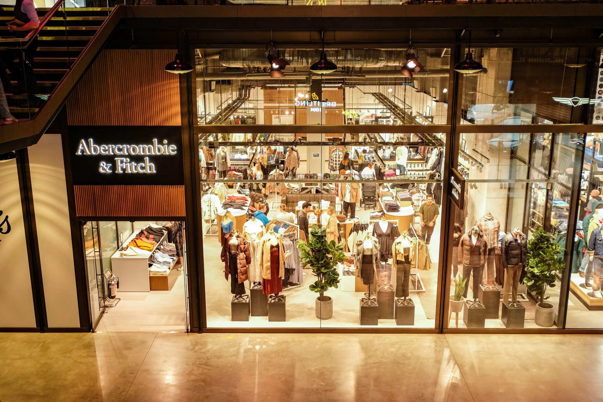 Abercrombie & Fitch - Hyphen
